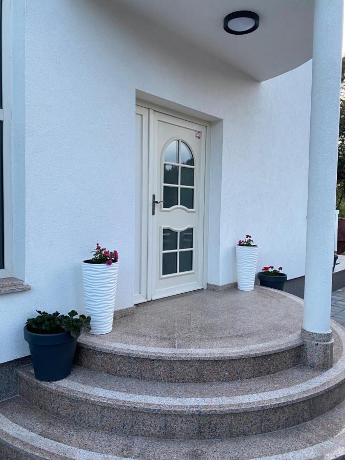 Villa Mara Póla Kültér fotó